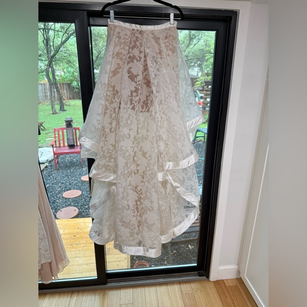 Golden Pearl Embellished Lace Skirt Ivory/Nude Glamorous by Terani Small - Picture 8 of 14